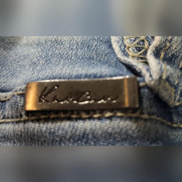 KanCan - Distressed, Frayed Ankle Jeans - Size 7/27 - Light Wash - Picture 10 of 11